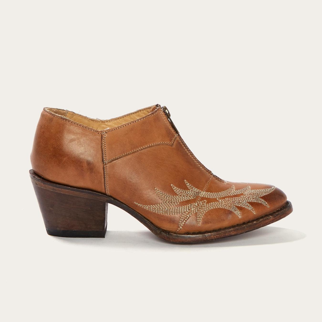 Women Shorties | Stetson Nicole Brown