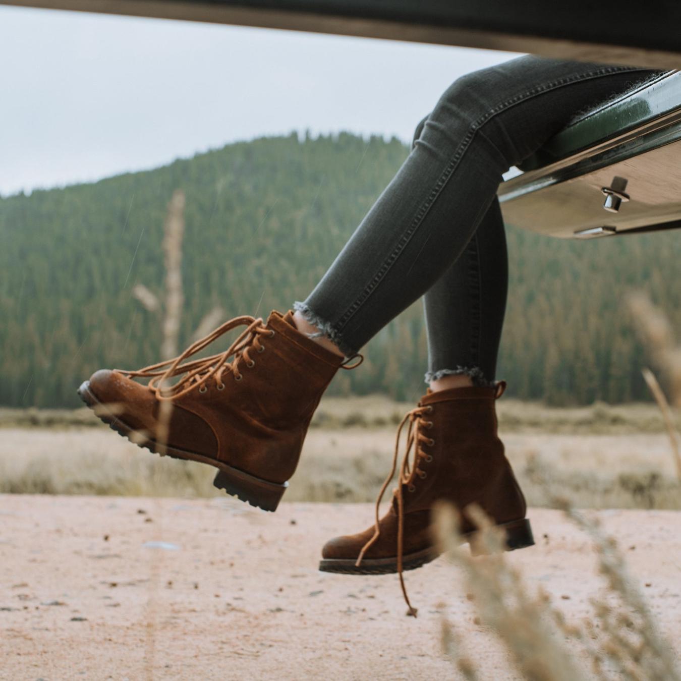 Women Shorties | Stetson Sam Lace Up Brown Suede